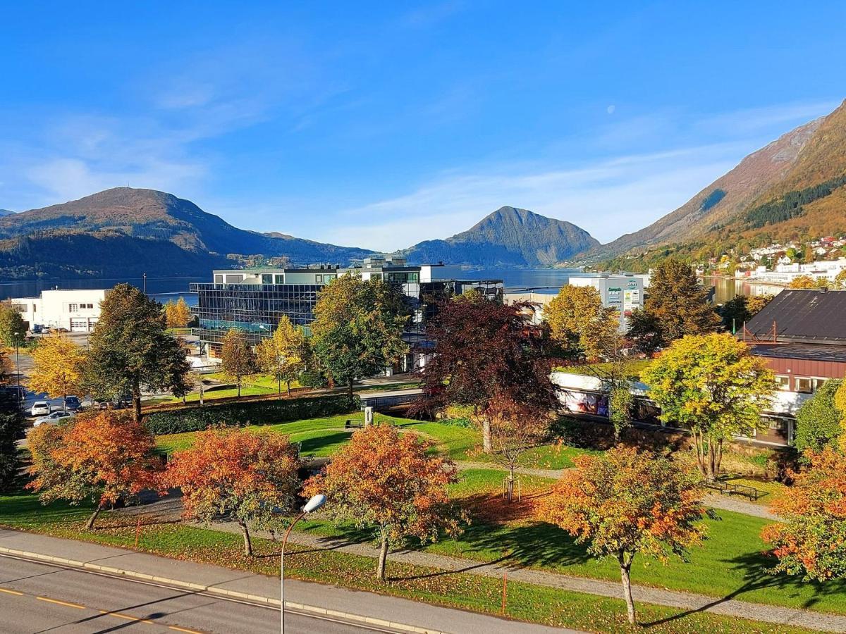 Havila Hotel Ivar Aasen Orsta Exteriér fotografie